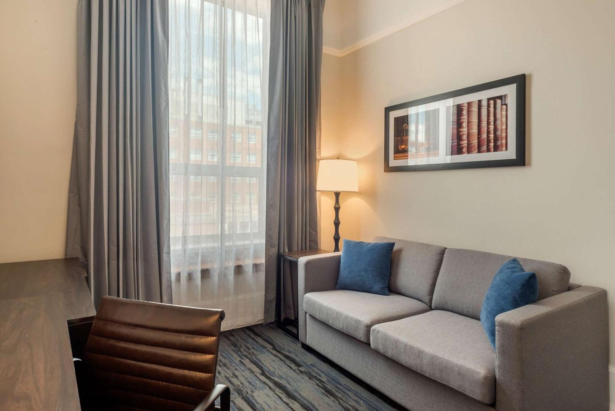 The Courthouse Hotel, Ascend Hotel Collection Thunder Bay Exteriör bild
