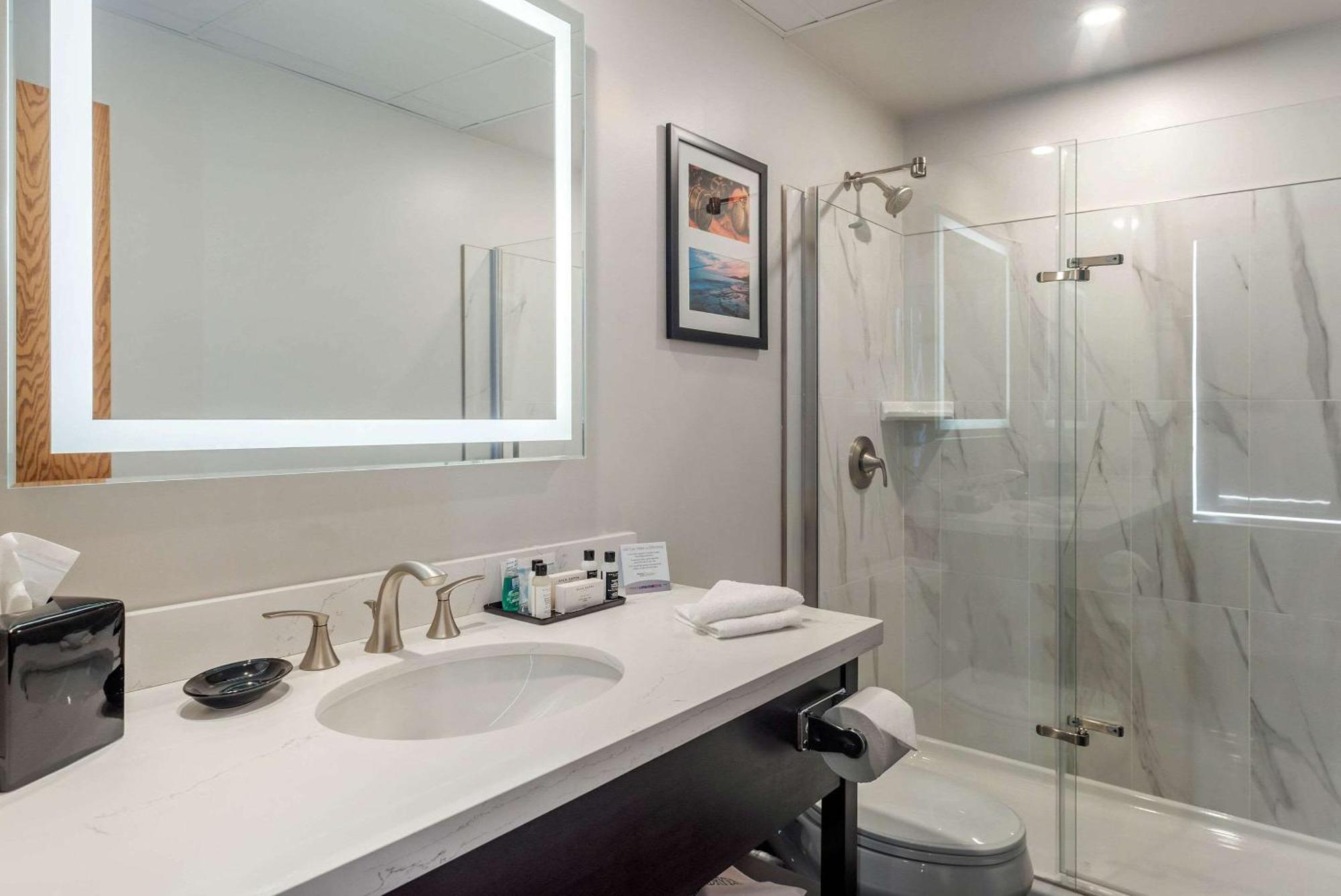 The Courthouse Hotel, Ascend Hotel Collection Thunder Bay Exteriör bild