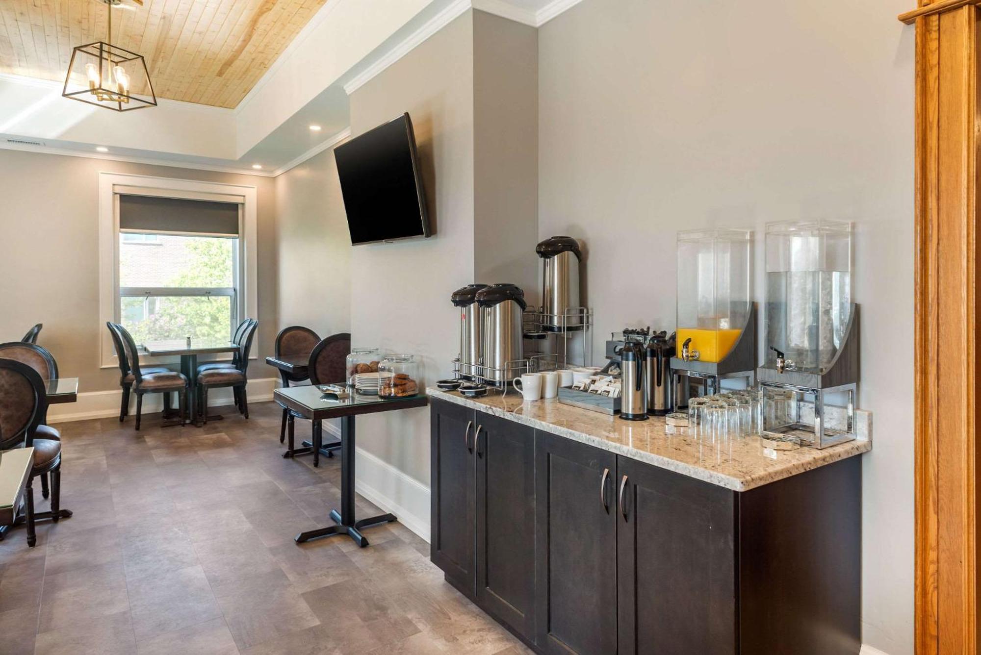 The Courthouse Hotel, Ascend Hotel Collection Thunder Bay Exteriör bild