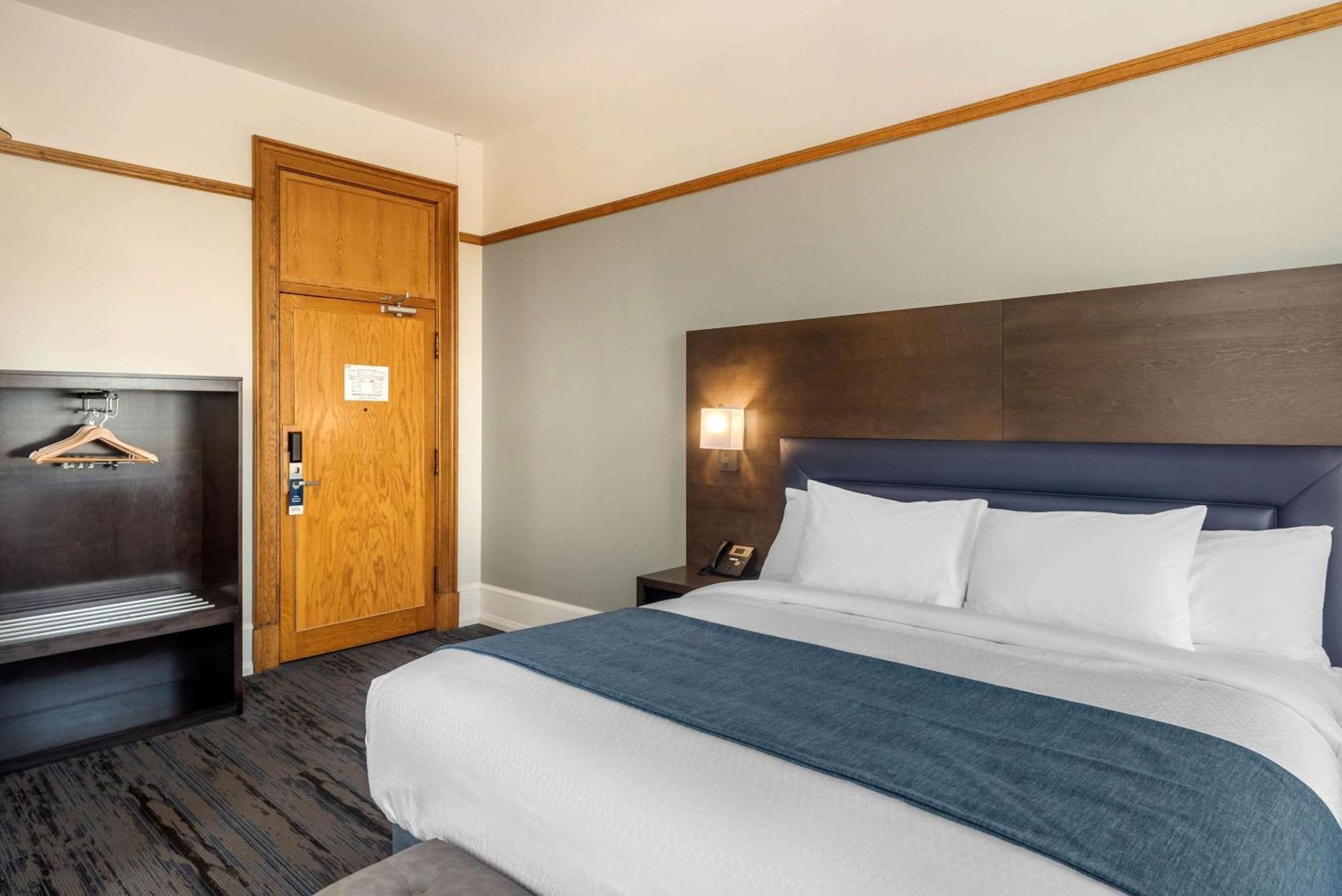 The Courthouse Hotel, Ascend Hotel Collection Thunder Bay Exteriör bild